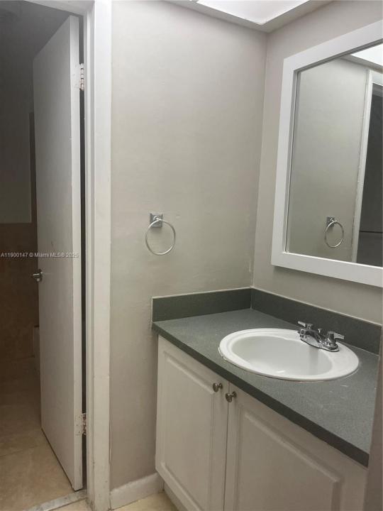 7330 SW 82nd St B217, Miami, Floride 33143, États-Unis