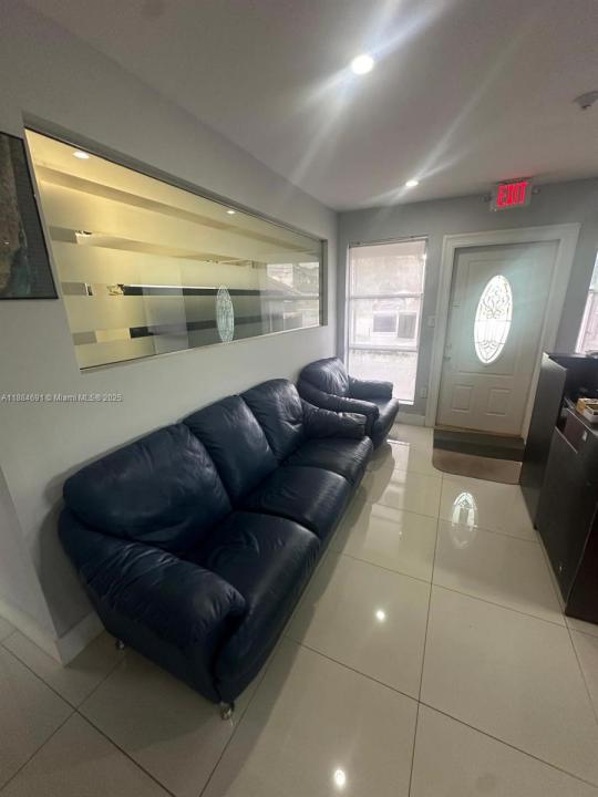 7111 Taft Street, Hollywood, Floride 33024, États-Unis