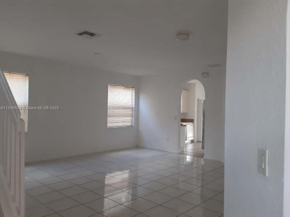3760 NE 9th Ct, Homestead, Florida 33033