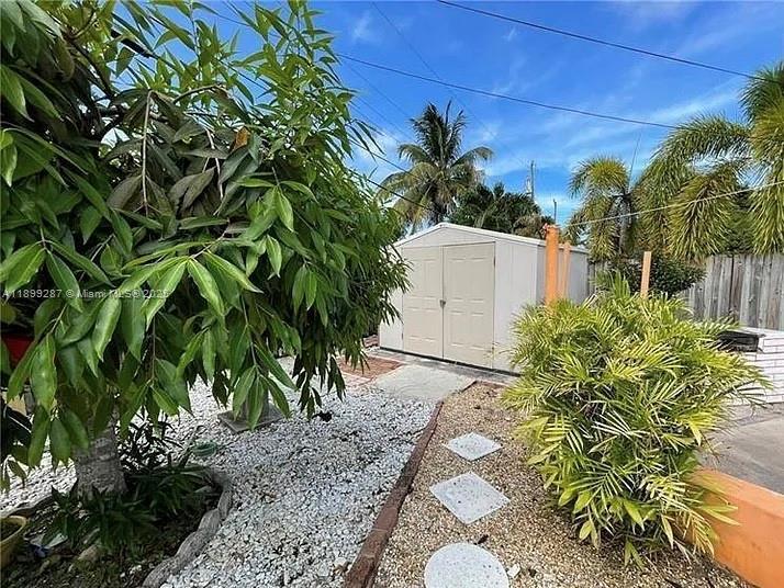 621 NE 61st St, Oakland Park, Florida 33334, Amerika Birleşik Devletleri