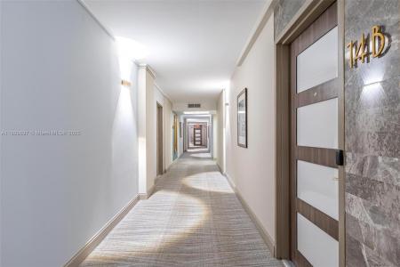 2701 N Ocean Blvd 14B, Fort Lauderdale, Florida 33308, USA