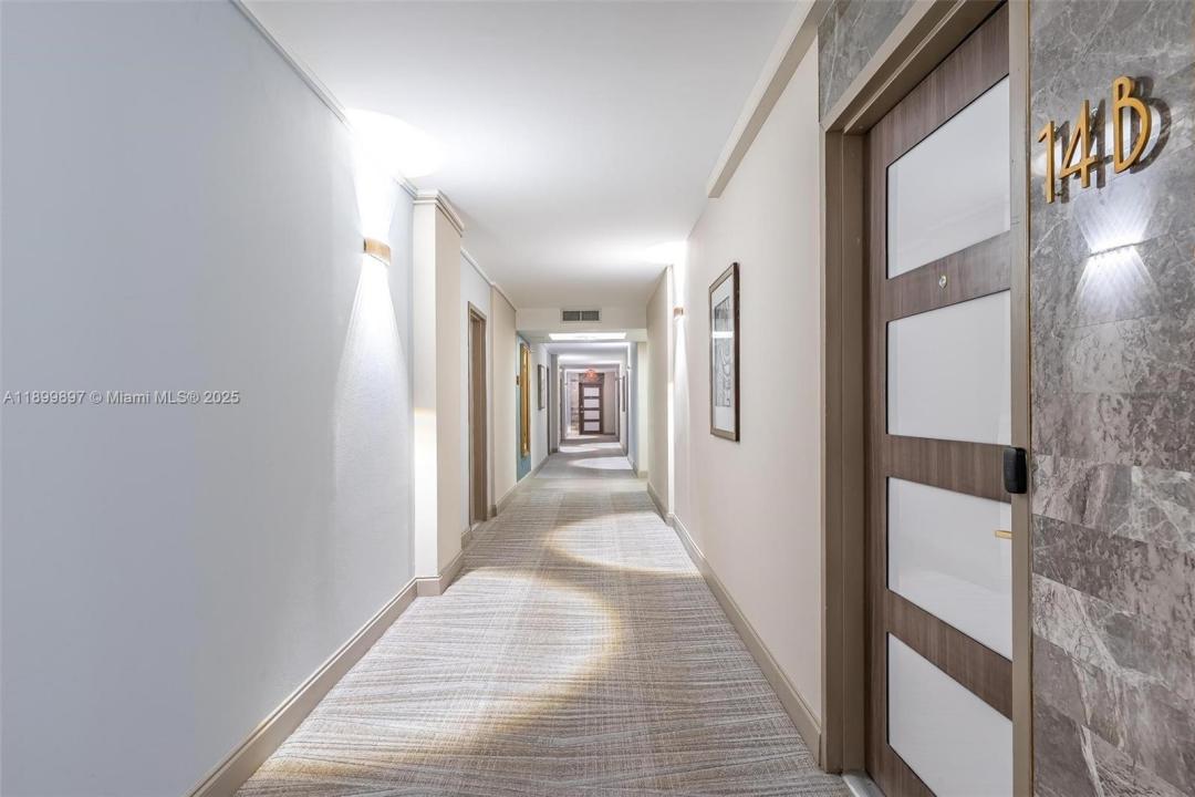 2701 N Ocean Blvd 14B, Fort Lauderdale, Floryda 33308, USA