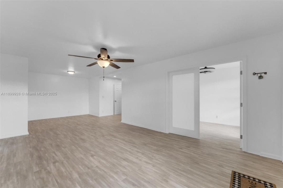 12820 SW 43rd Dr 233-B, Miami, Florida 33175