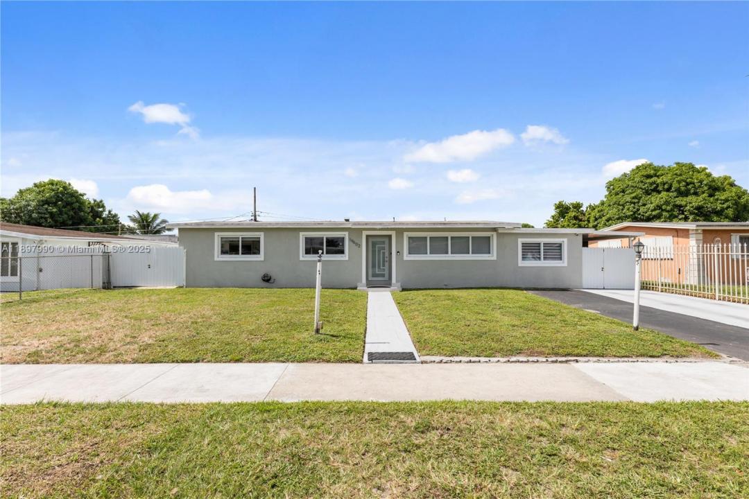 19602 NW 37th Ct, Miami Gardens, 플로리다 33055, 미국