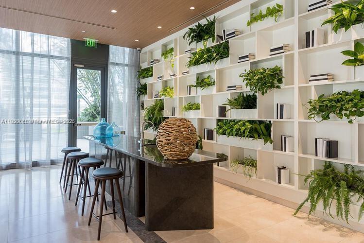 55 SW 9th St 1001, Miami, Flórida 33130, Estados Unidos