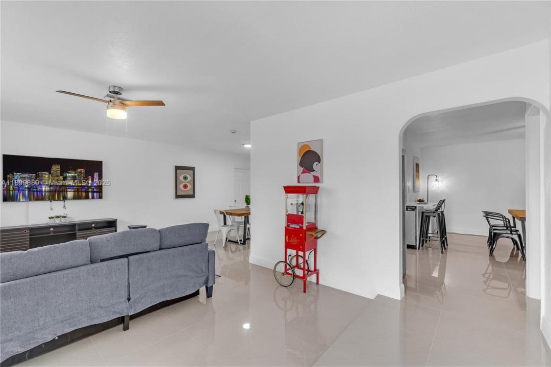 3961 NW 34th Ave, Lauderdale Lakes, Florida 33309, Estados Unidos
