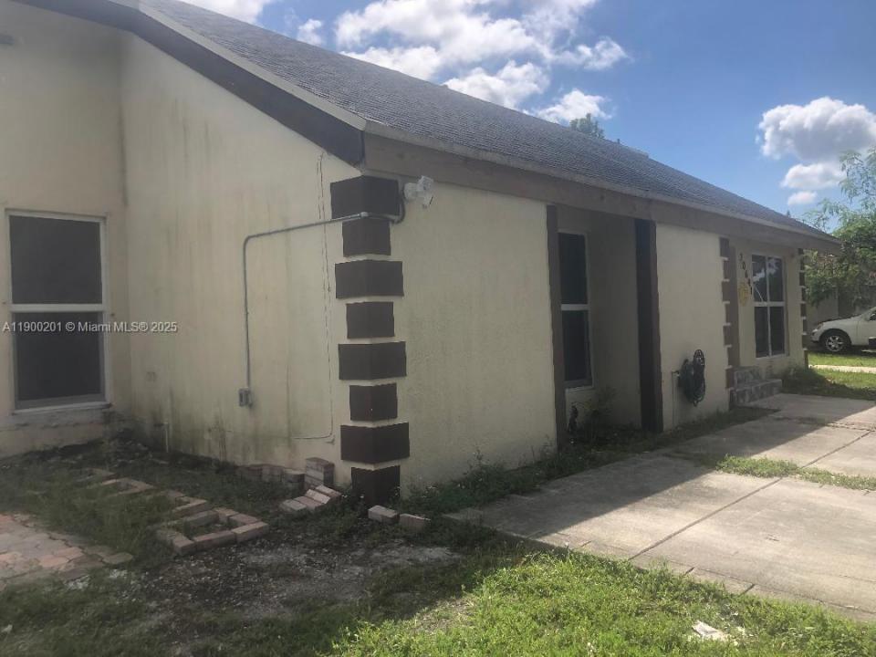 Miami, Florida 33177