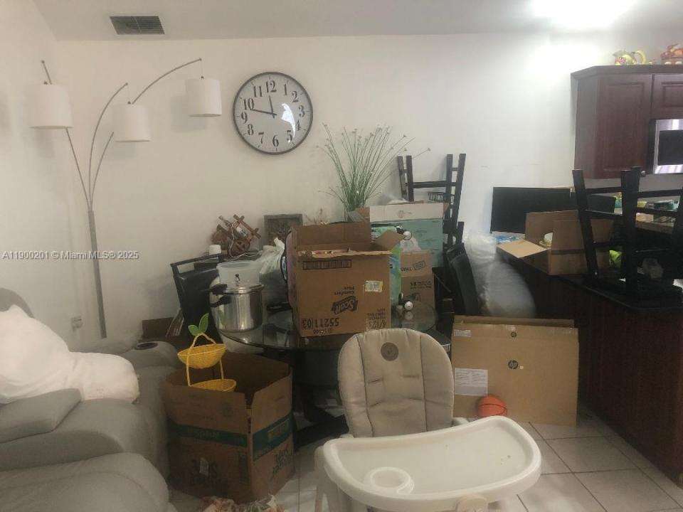 Miami, Florida 33177