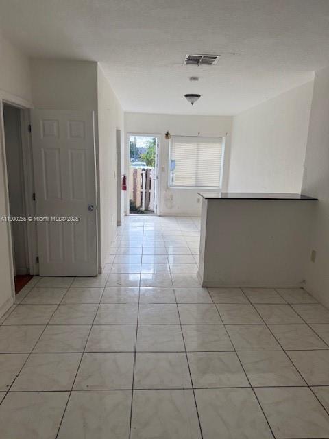 8430 NW 2 8430, Miami, Florida 33150, HOA KỲ