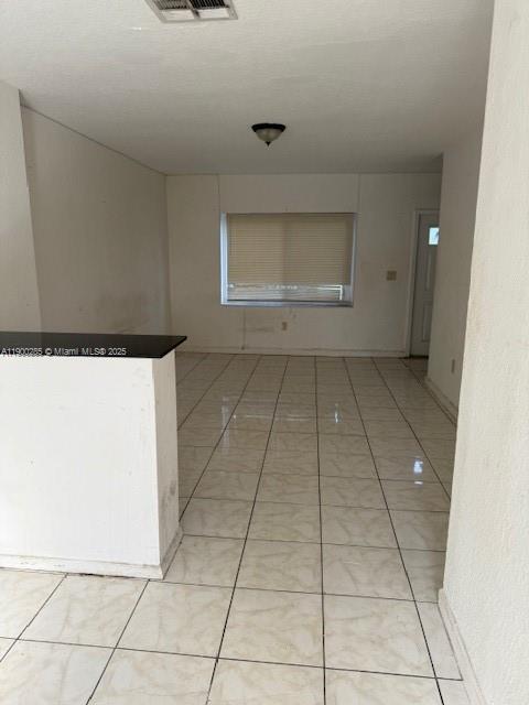 8430 NW 2 8430, Miami, Florida 33150, HOA KỲ