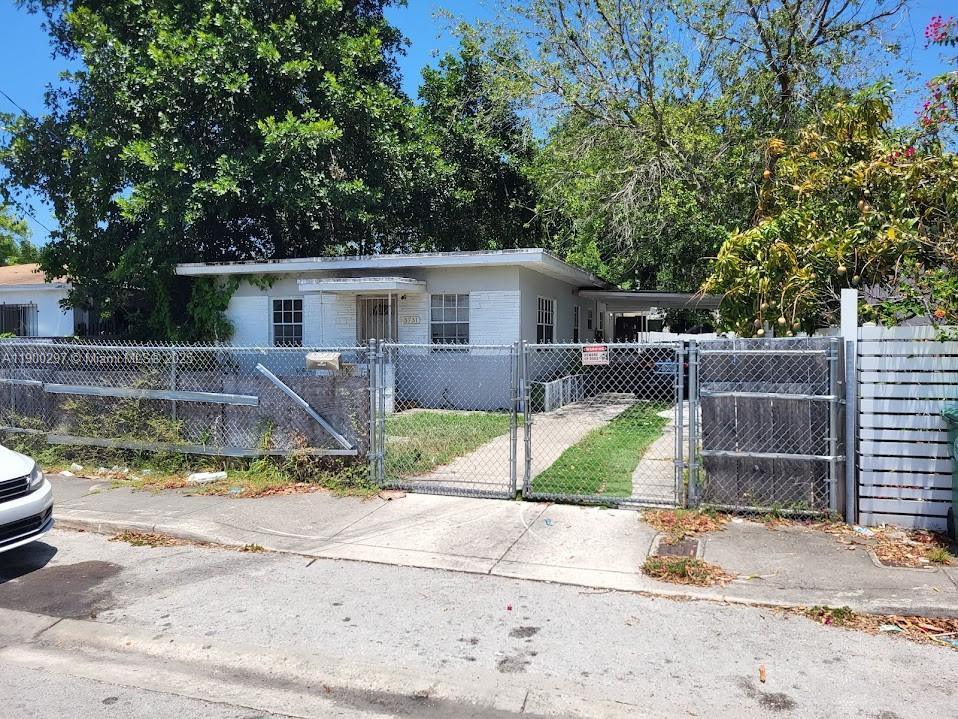 5731 NW 6th Ave 2, Miami, Florida 33127, Amerika Birleşik Devletleri