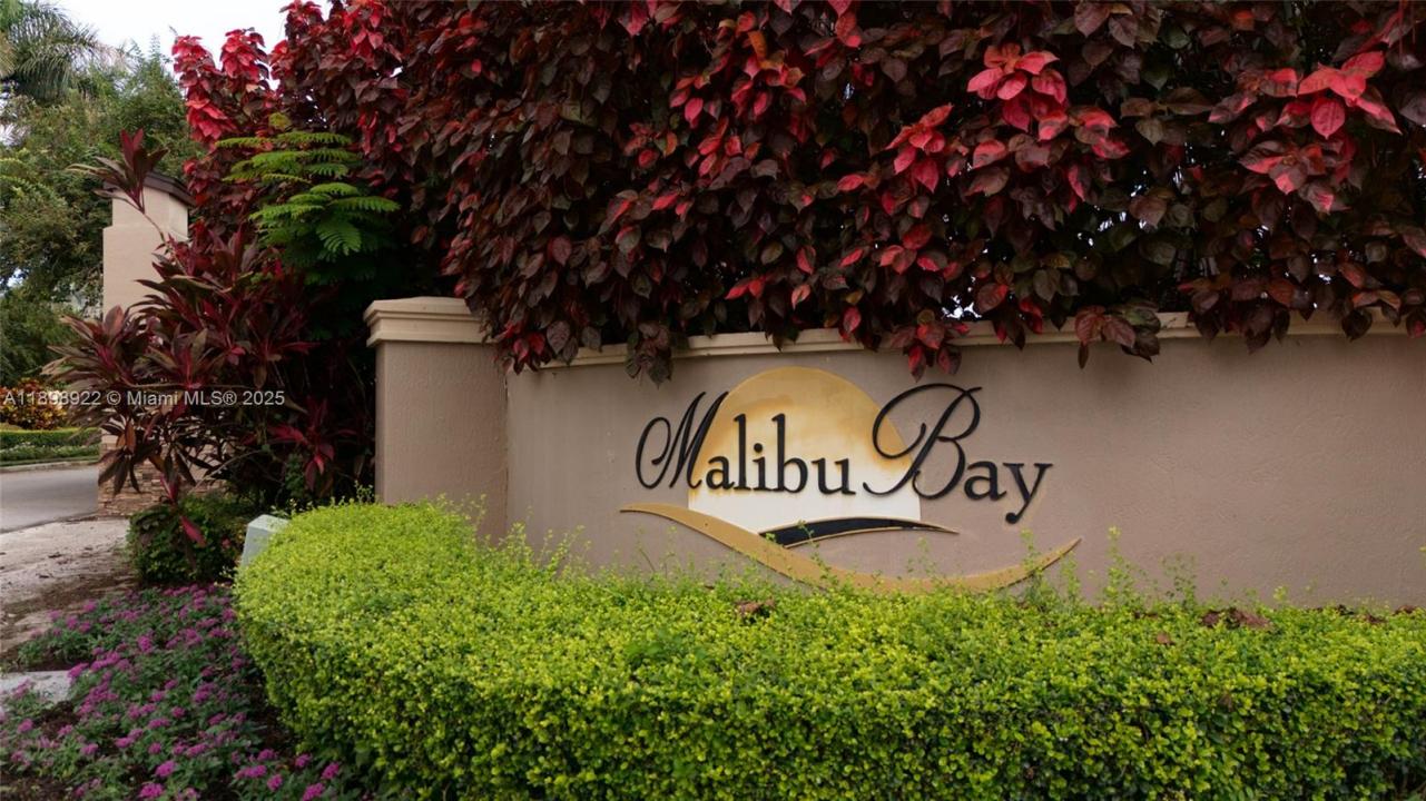 985 NE 34th Ave 202, Homestead, Florida 33033