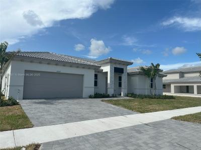 13249 SW 189th Ter, Miami, Florida 33177, USA
