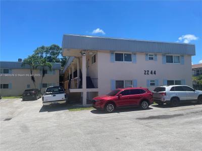 2244 Madison St 9, Hollywood, Florida 33020, USA