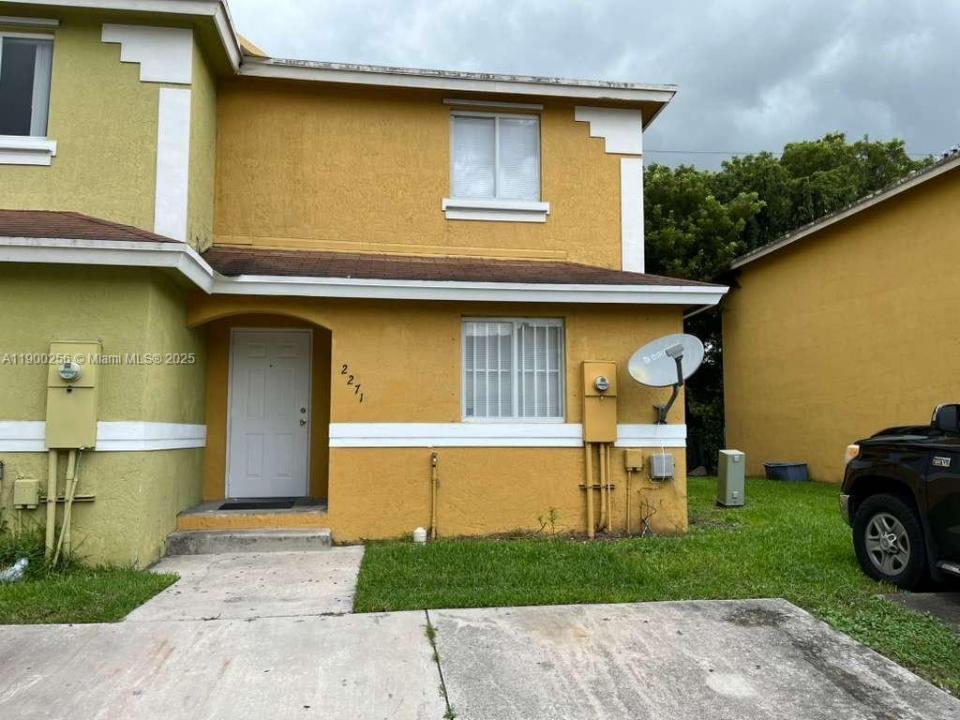 2271 NW 136th Ter 2271, Opa-Locka, فلوريدا 33054, الولايات المتحدة