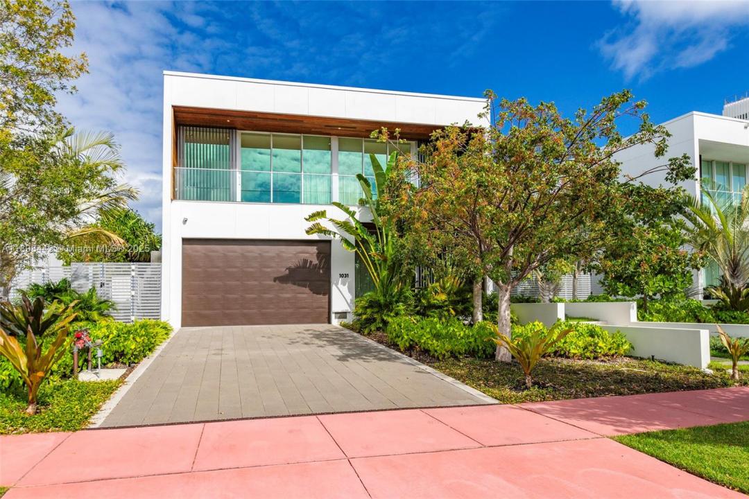 1031 W 48th St 6, Miami Beach, Florida 33140