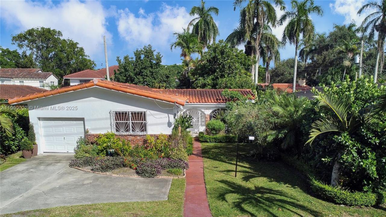 2711 Red Rd, Coral Gables, Flórida 33155, Estados Unidos