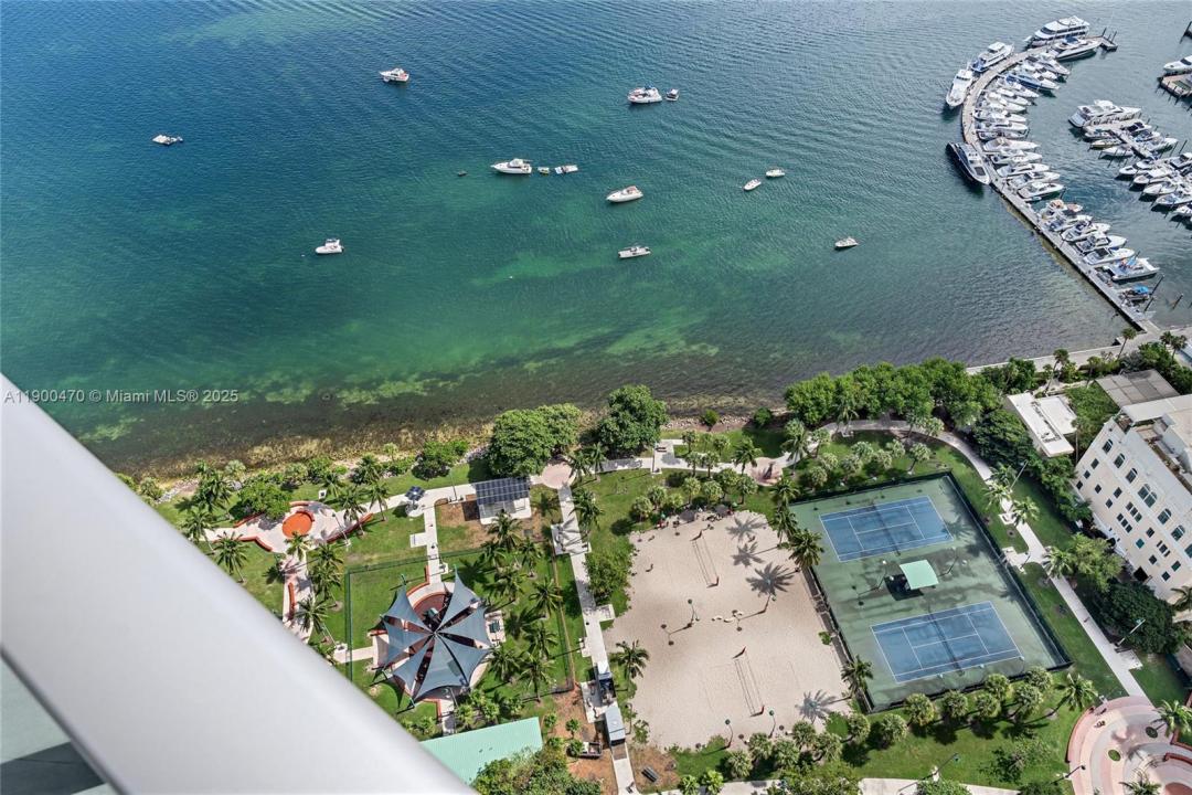 488 NE 18th St 4612, Miami, Floride 33132, États-Unis