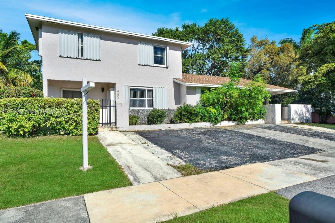 20537 SW 92nd Ct 0, Cutler Bay, Florida 33189, USA