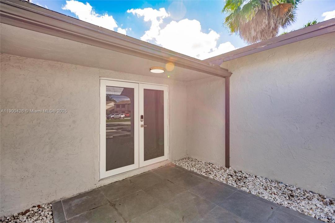 10760 NW 29th Mnr, Sunrise, Флорида 33322, Соединенные Штаты