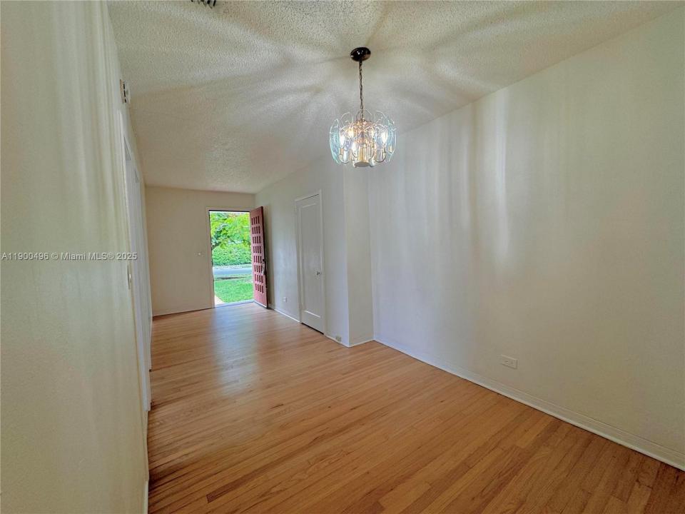 233 NW 45th Ave 233, Miami, 플로리다 33126, 미국