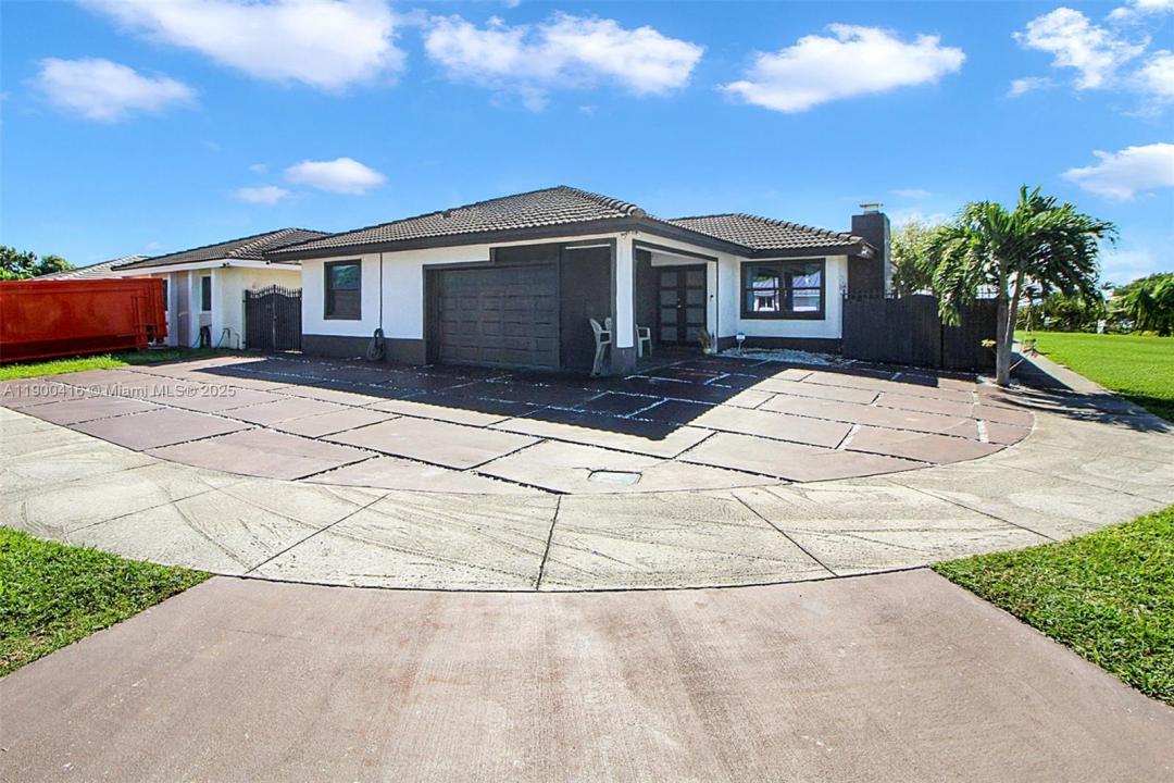 14880 SW 56th Ter, Miami, Florida 33193, USA