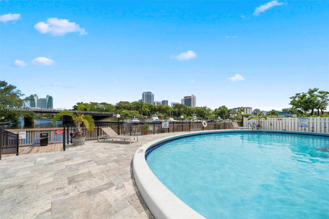 300 Diplomat Pkwy 518, Hallandale Beach, Florida 33009