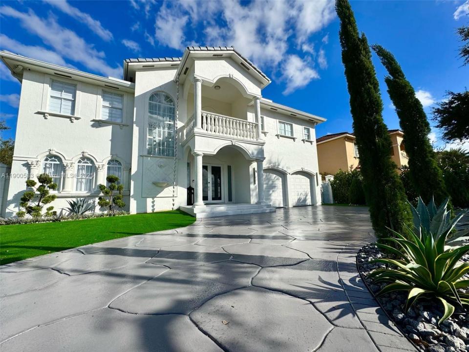 8521 NW 162nd St, Miami Lakes, 佛羅里達州 33016, 美國