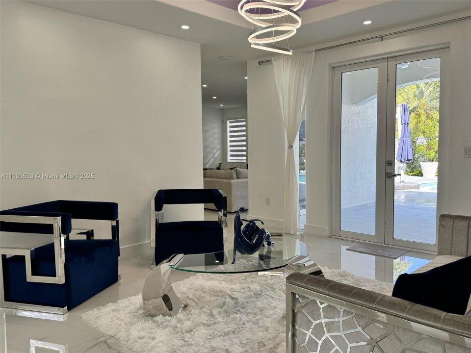 8521 NW 162nd St, Miami Lakes, 佛羅里達州 33016, 美國