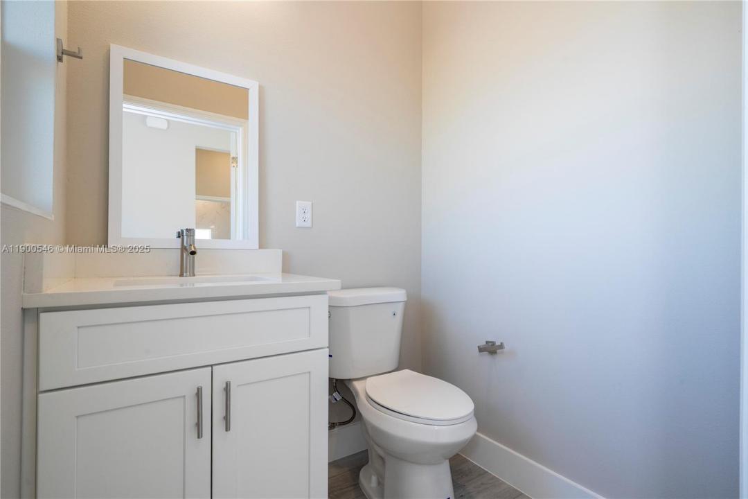 357 COSTA BRAVO DRIVE, Sebring, Florida 33876