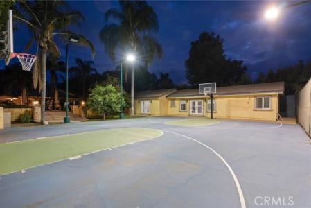 Calvert Street, Woodland Hills, Califórnia 91367, Estados Unidos