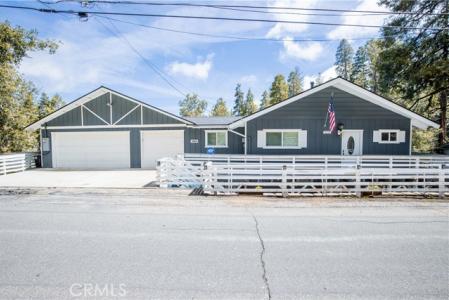 Nesthorn, Crestline, California 92325