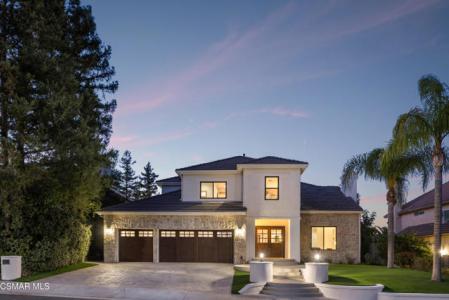 Clarington Drive, West Hills, קליפורניה 91304, ארצות הברית של אמריקה