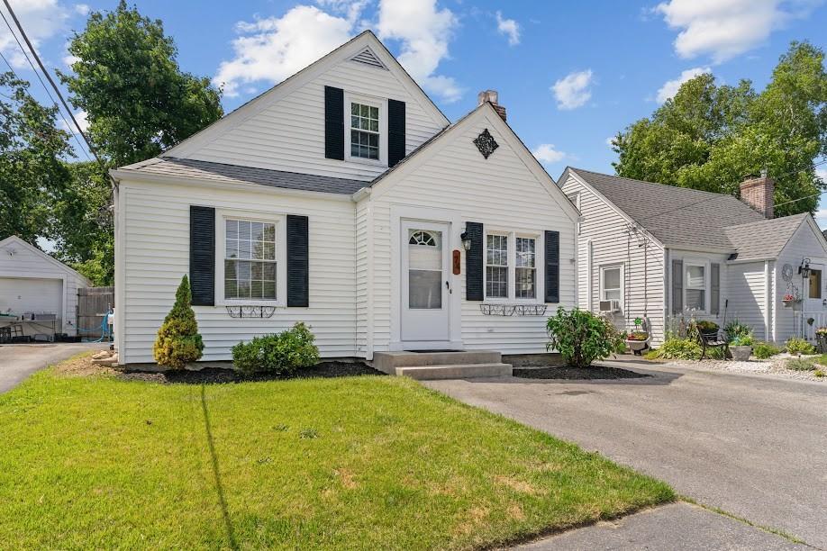 74 Leslie Street, Cranston, Rhode Island 02910, USA