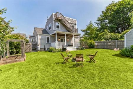110 Orchard Avenue, Middletown, Rhode Island 02842, États-Unis