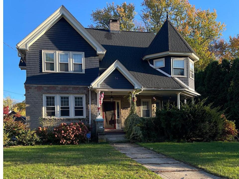 56 Winter Street, Woonsocket, Rhode Island 02895, USA