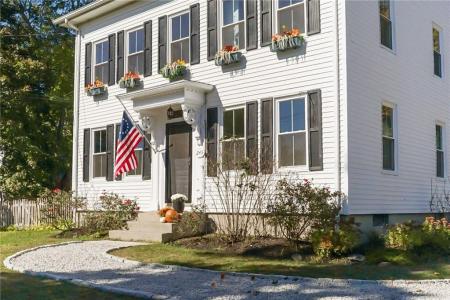 243 Maple Avenue 2, Barrington, Род Айленд 02806, Соединенные Штаты
