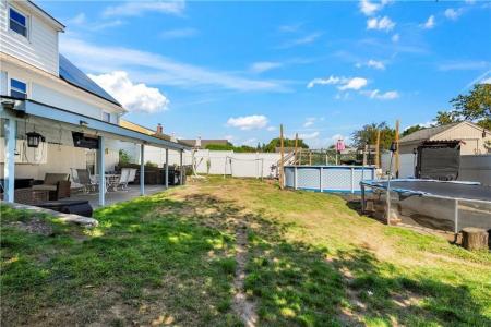 46 Auburn Avenue, Johnston, Rhode Island 02919, États-Unis