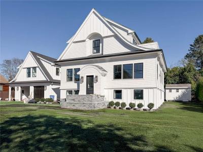 84 Allston Avenue, Middletown, Rhode Island 02842