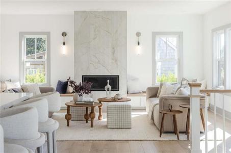 84 Allston Avenue, Middletown, Rhode Island 02842