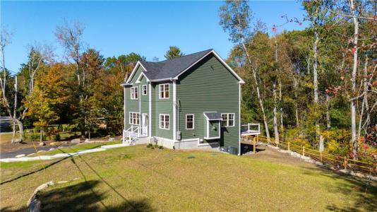 181 Hope Street, Seekonk, Massachusetts 02771