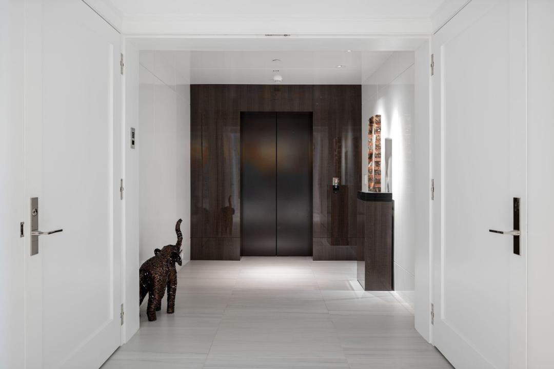 7 Royal Palm Pointe Ph-W, Vero Beach, Florida 32960