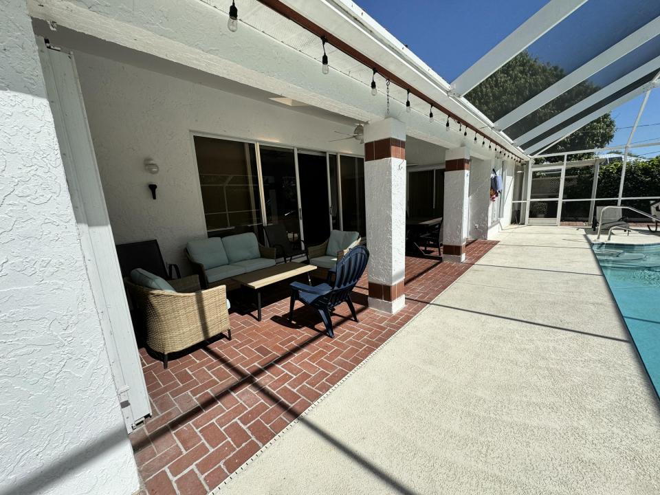 2937 SE Cates Circle, Port Saint Lucie, Florida 34952