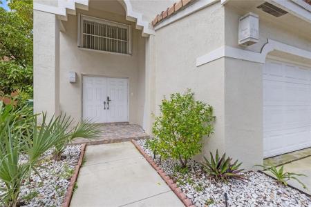 1512 SW 106th Ave, Pembroke Pines, Florida 33025