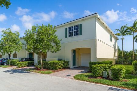 278 SW 7th Ct, Pompano Beach, Florida 33060, USA