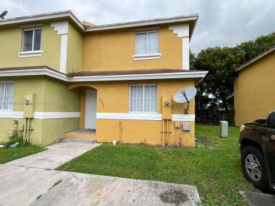 2271 NW 136th Ter 2271, Opa-Locka, فلوريدا 33054, الولايات المتحدة
