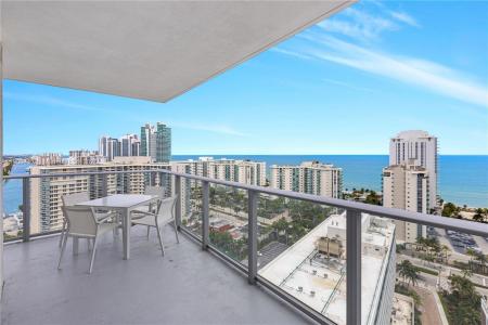 4010 S Ocean Dr R1701, Hollywood, Florida 33019, USA