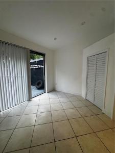6728 NW 188th Ter 0, Hialeah, Florida 33015, USA