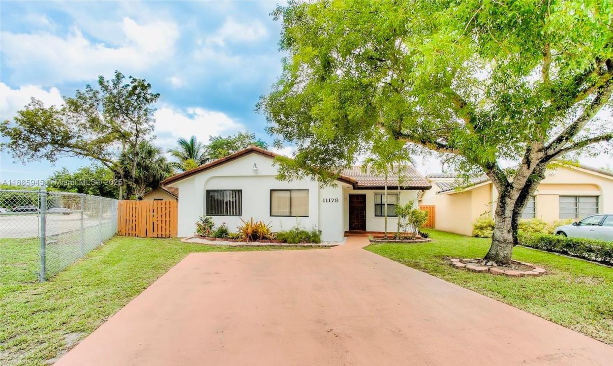 11178 SW 74th Ter, Miami, Florida 33173, Amerika Birleşik Devletleri