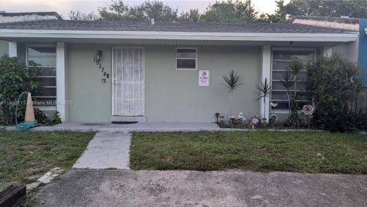 19374 NW 30th Ct, Miami Gardens, Florida 33056, USA